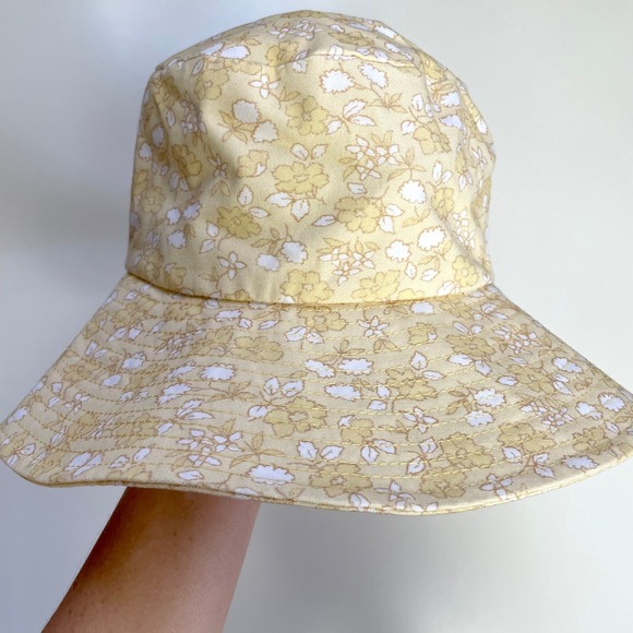Madewell Accessories - Madewell Butter Yellow Floral Cotton Bucket Sun Hat Packable Size S/M Cottage